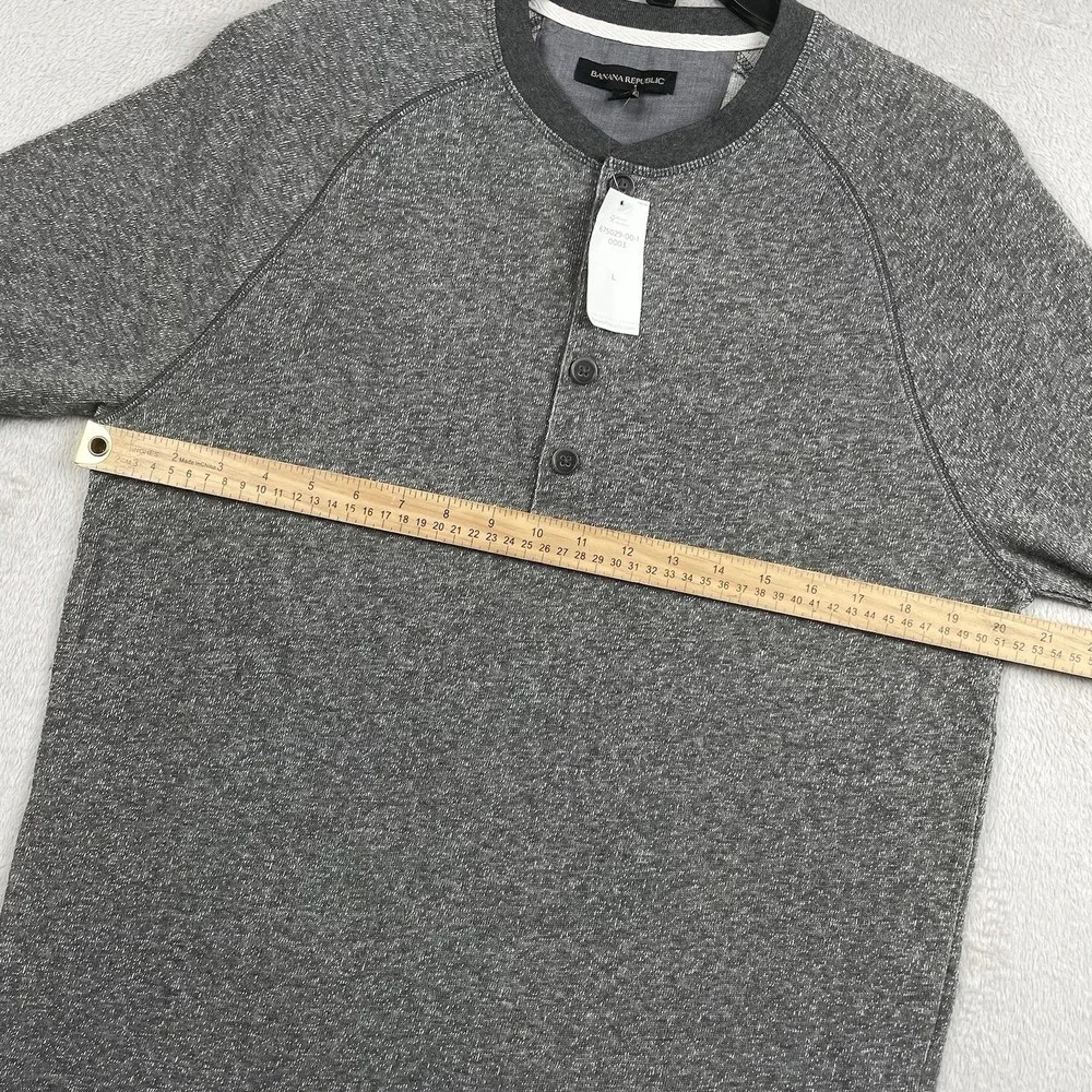 New Banana Republic Henley Shirt Mens Large Heather Gray Long Sleeve Preppy NWT - Picture 4 of 8